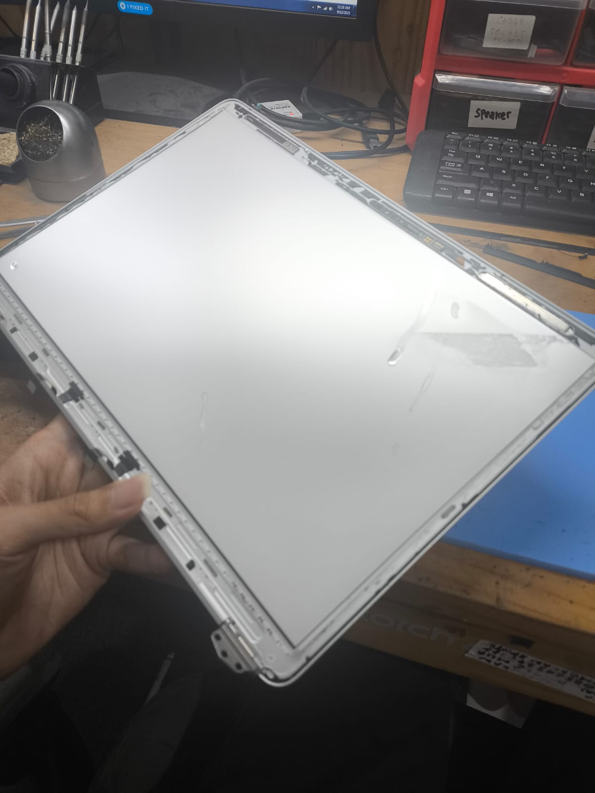 Servis MacBook Jogja - Teknisi Berpengalaman